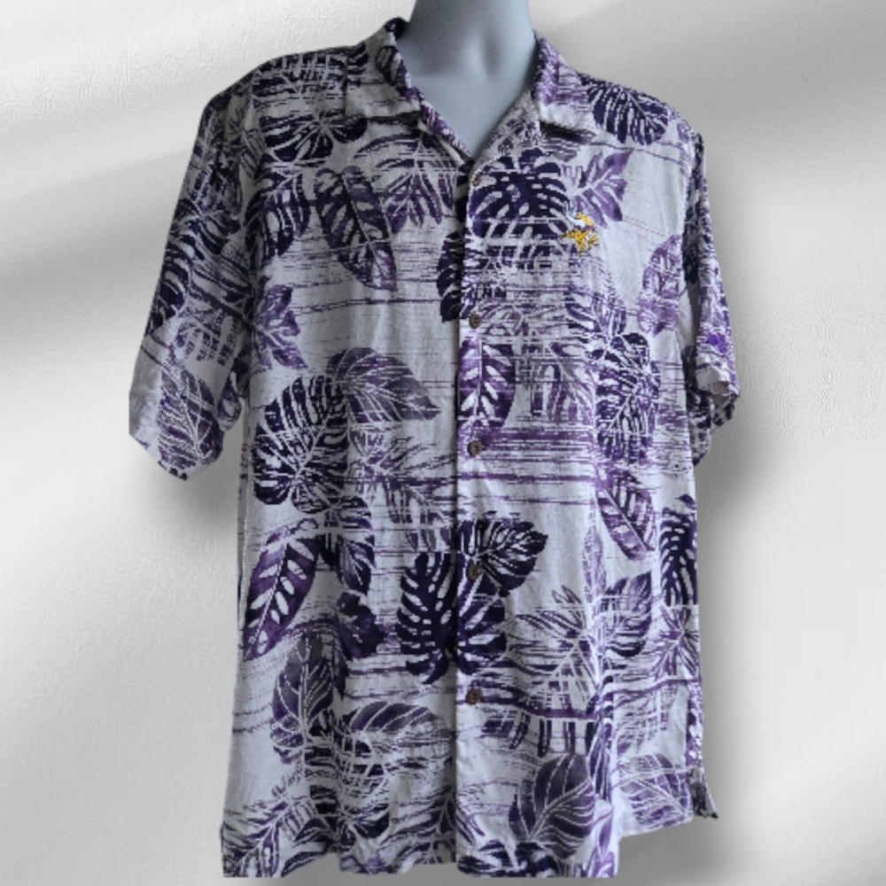 Tommy Bahama Minnesota Vikings Shirt L